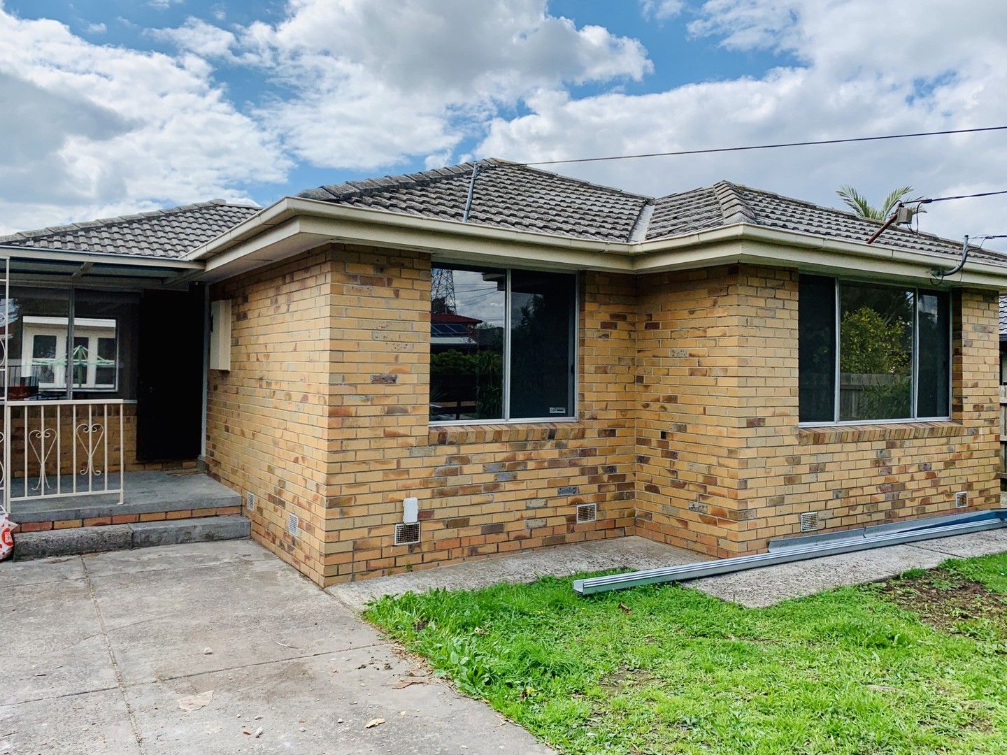 3 bedrooms House in 8 Lynne Street LALOR VIC, 3075
