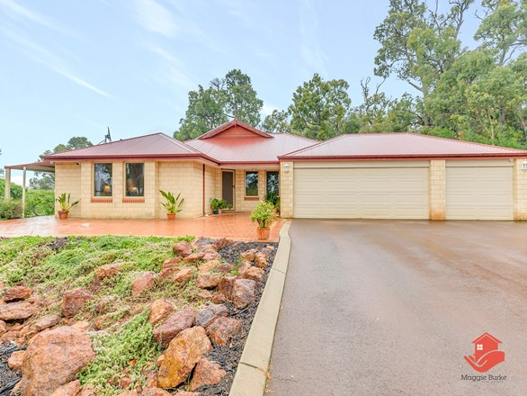 5 Kruseana Grove, Roleystone WA 6111