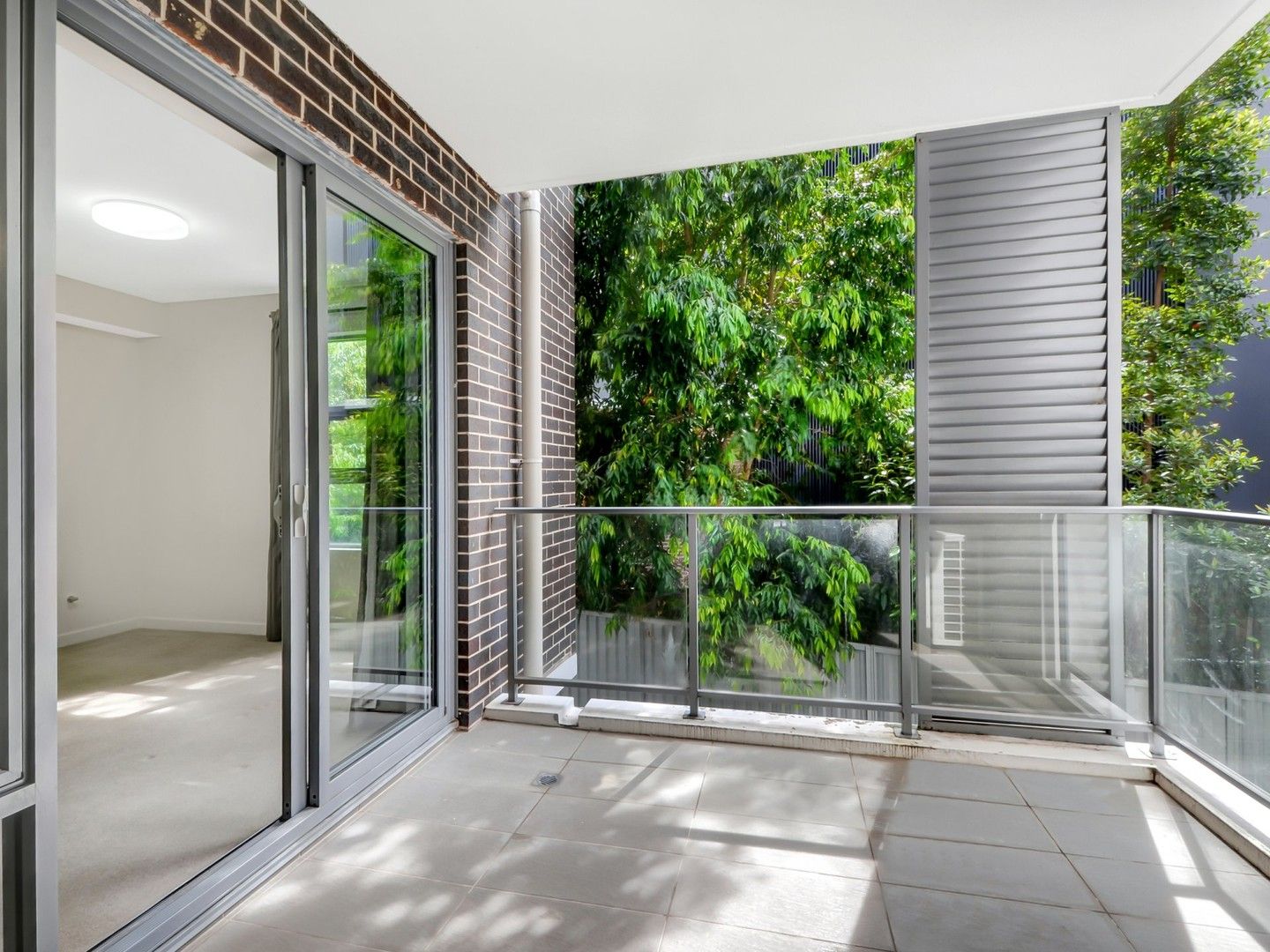 1 bedrooms Apartment / Unit / Flat in 8/15 Mindarie Street LANE COVE NSW, 2066