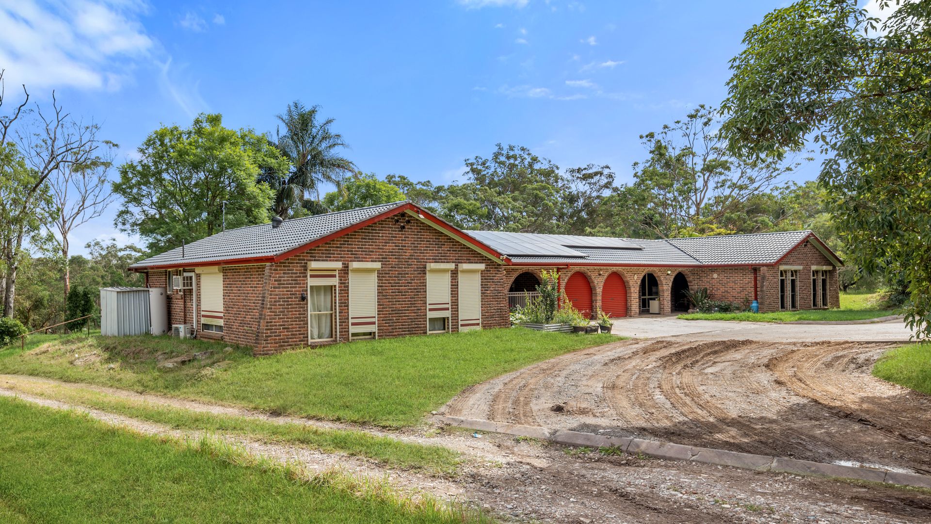 50 Wedderburn Road, St Helens Park NSW 2560 Domain