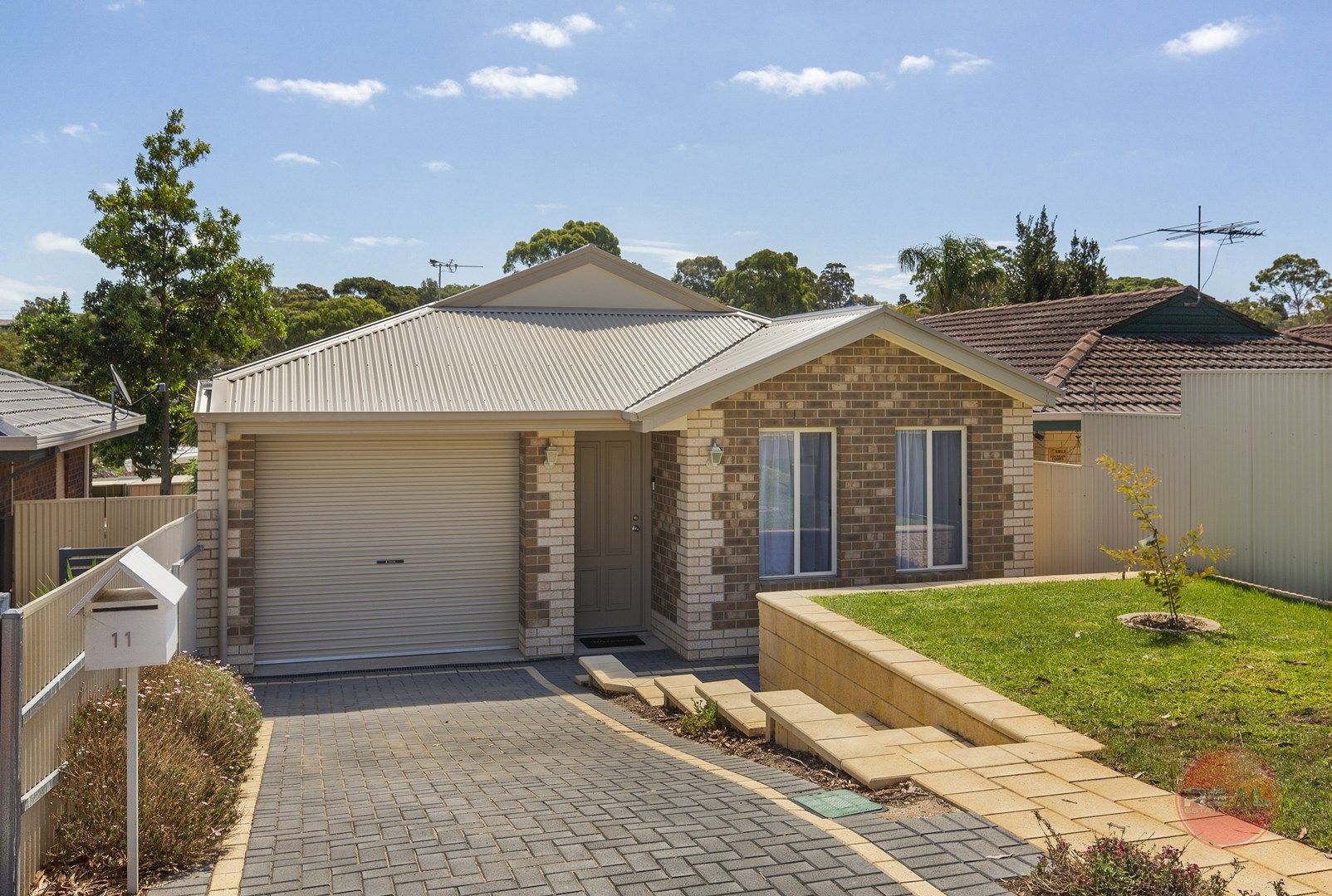 11 Alexander Crescent, Hackham SA 5163, Image 0