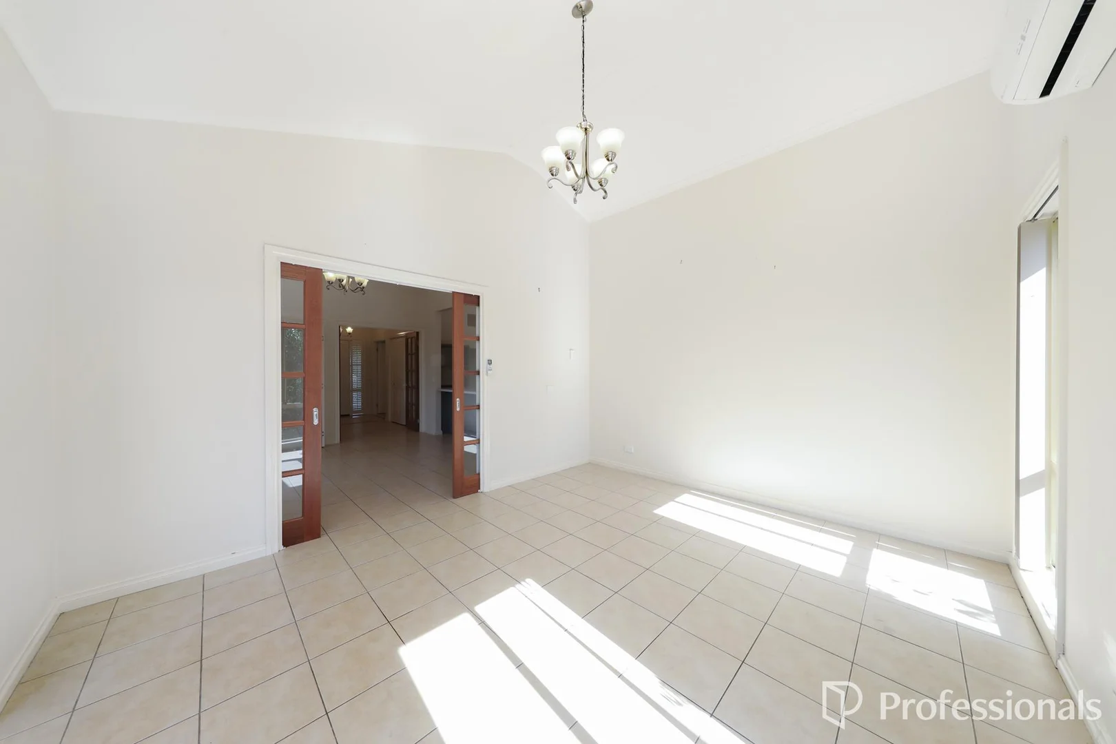 Additional image 4 of 6 Emerald Court, Harkness VIC 3337