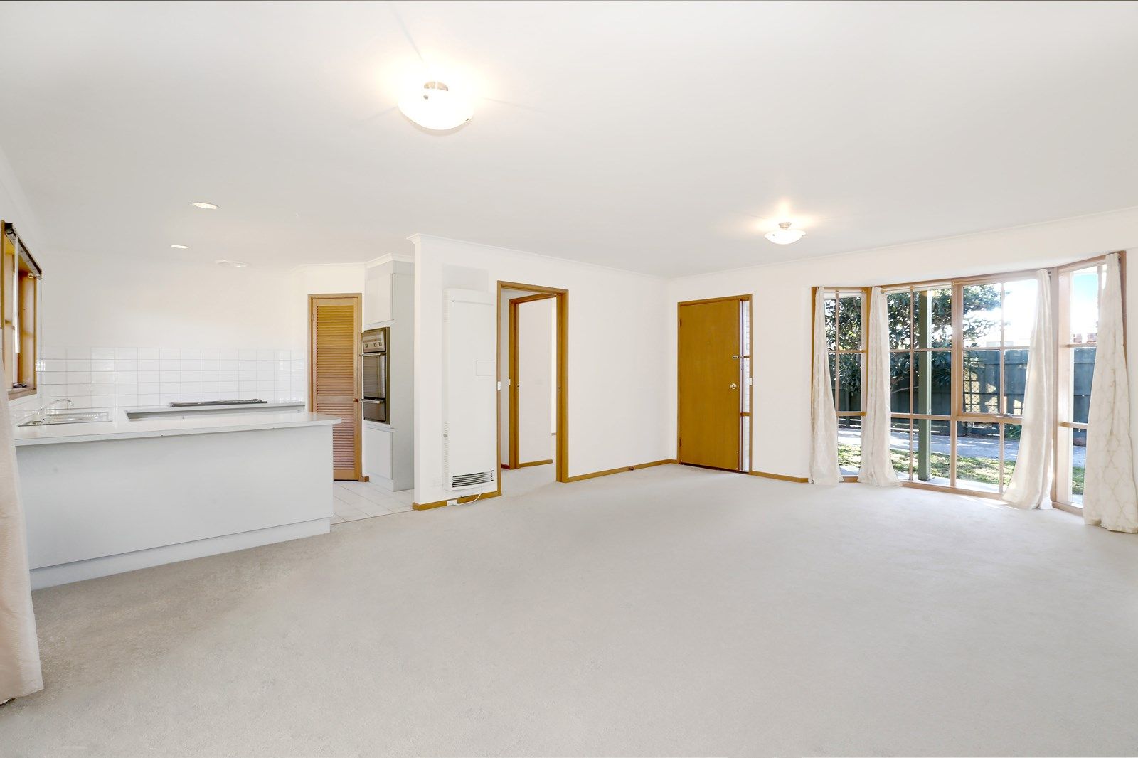 3/25 Broadway, Bonbeach VIC 3196, Image 2