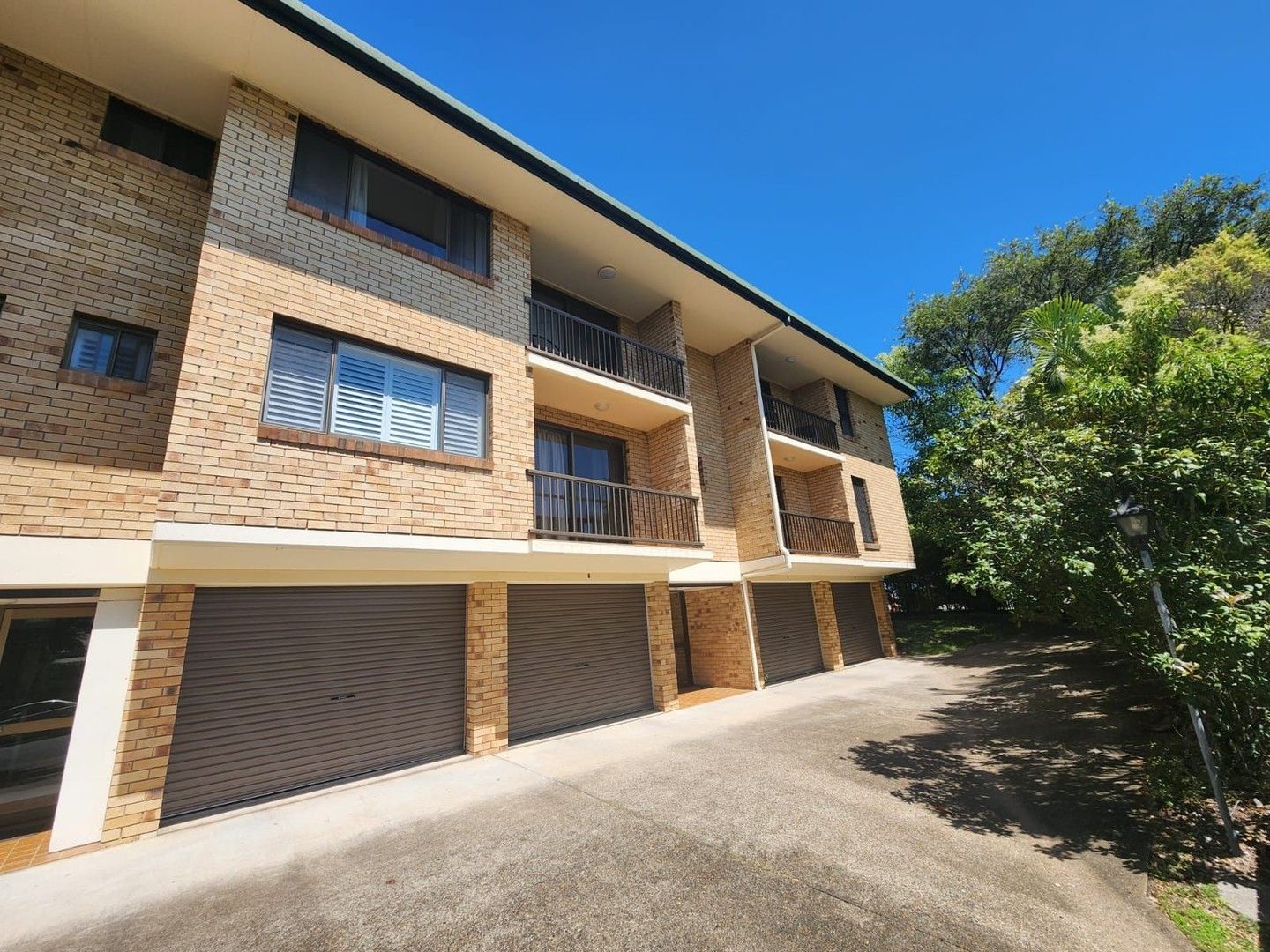 3 bedrooms Apartment / Unit / Flat in UNIT 2/20 Simon Street YERONGA QLD, 4104
