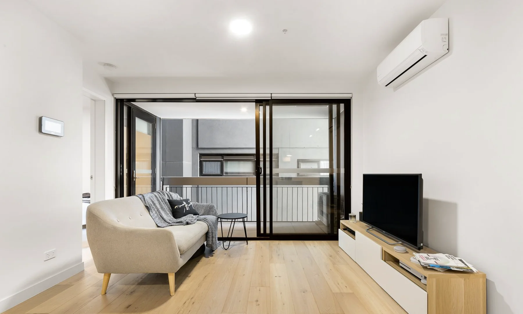 Additional image 4 of 208/79 Market Street, South Melbourne VIC 3205