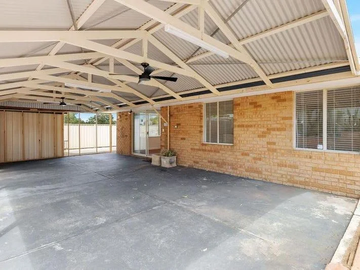 Additional image 14 of 18 Cromer Gardens, Parmelia WA 6167