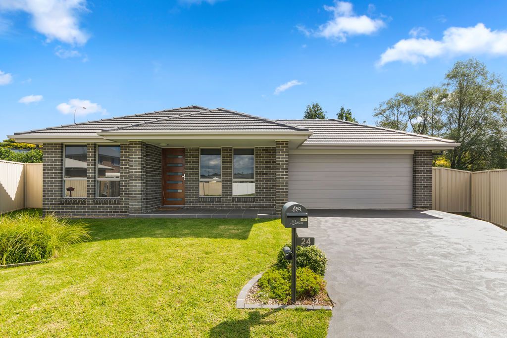 24 Mimosa Place, Braemar NSW 2575, Image 0