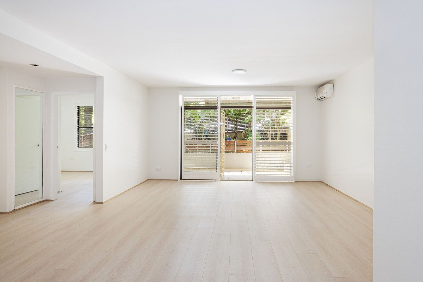 2 bedrooms Apartment / Unit / Flat in 12/150 Bellevue Road BELLEVUE HILL NSW, 2023