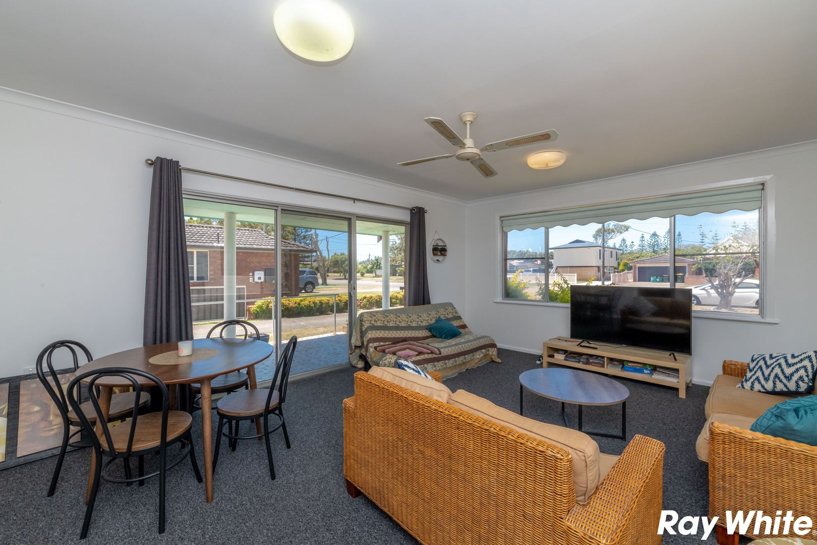 1/64 Wharf Street, Tuncurry NSW 2428, Image 1