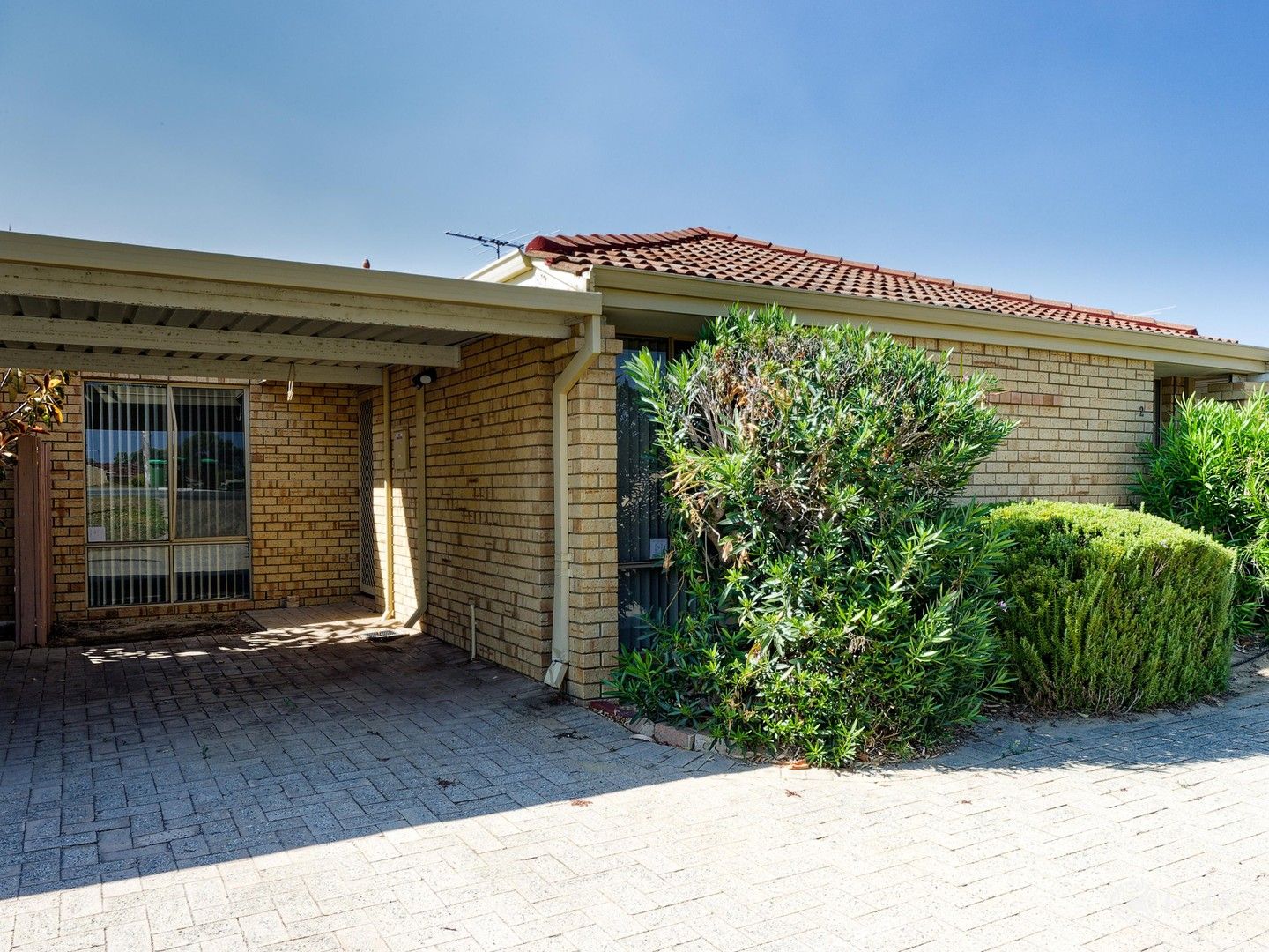 2 bedrooms Apartment / Unit / Flat in 3/96 Simpson Avenue ROCKINGHAM WA, 6168