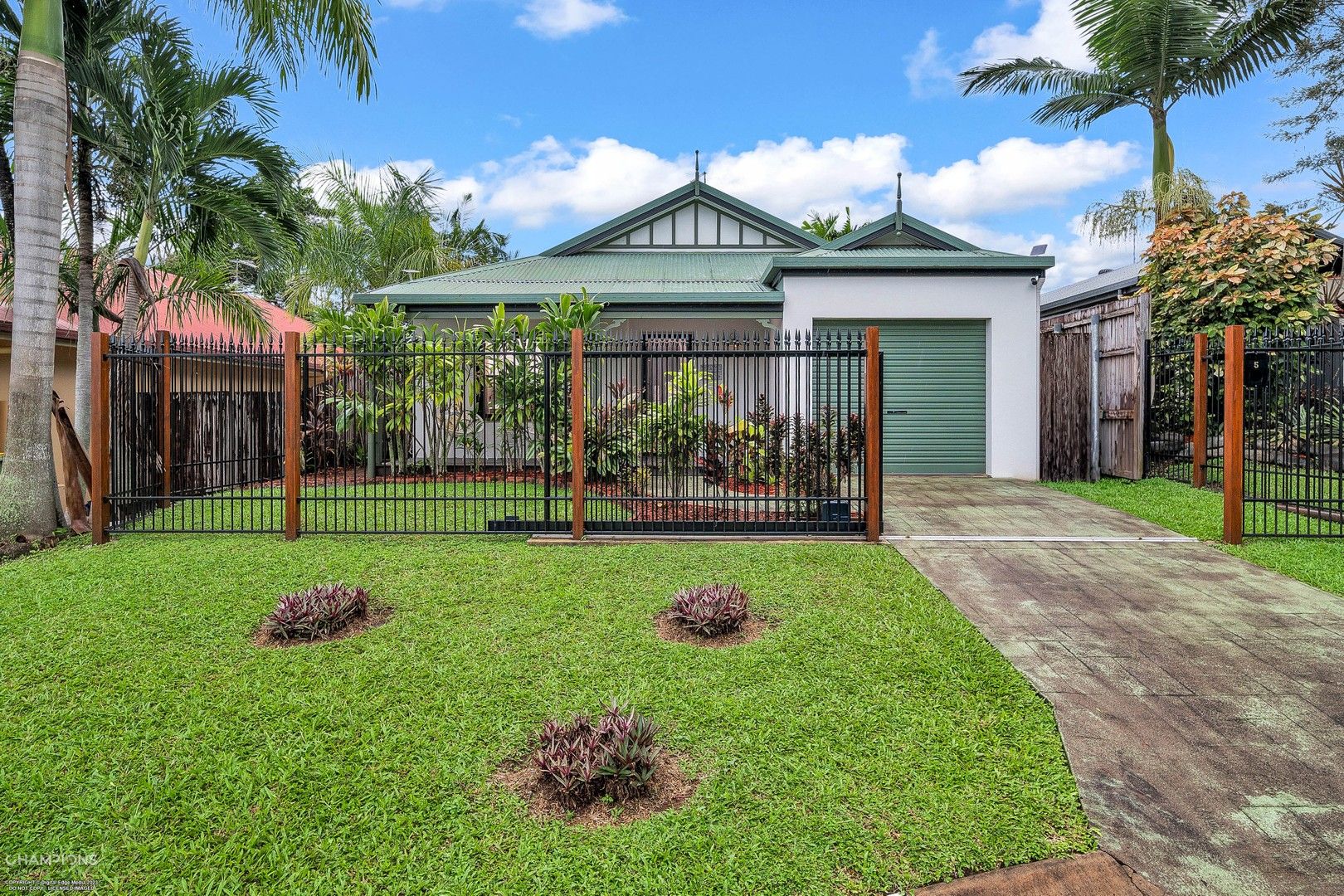 3 bedrooms House in 5 Holroyd Court MOUNT SHERIDAN QLD, 4868