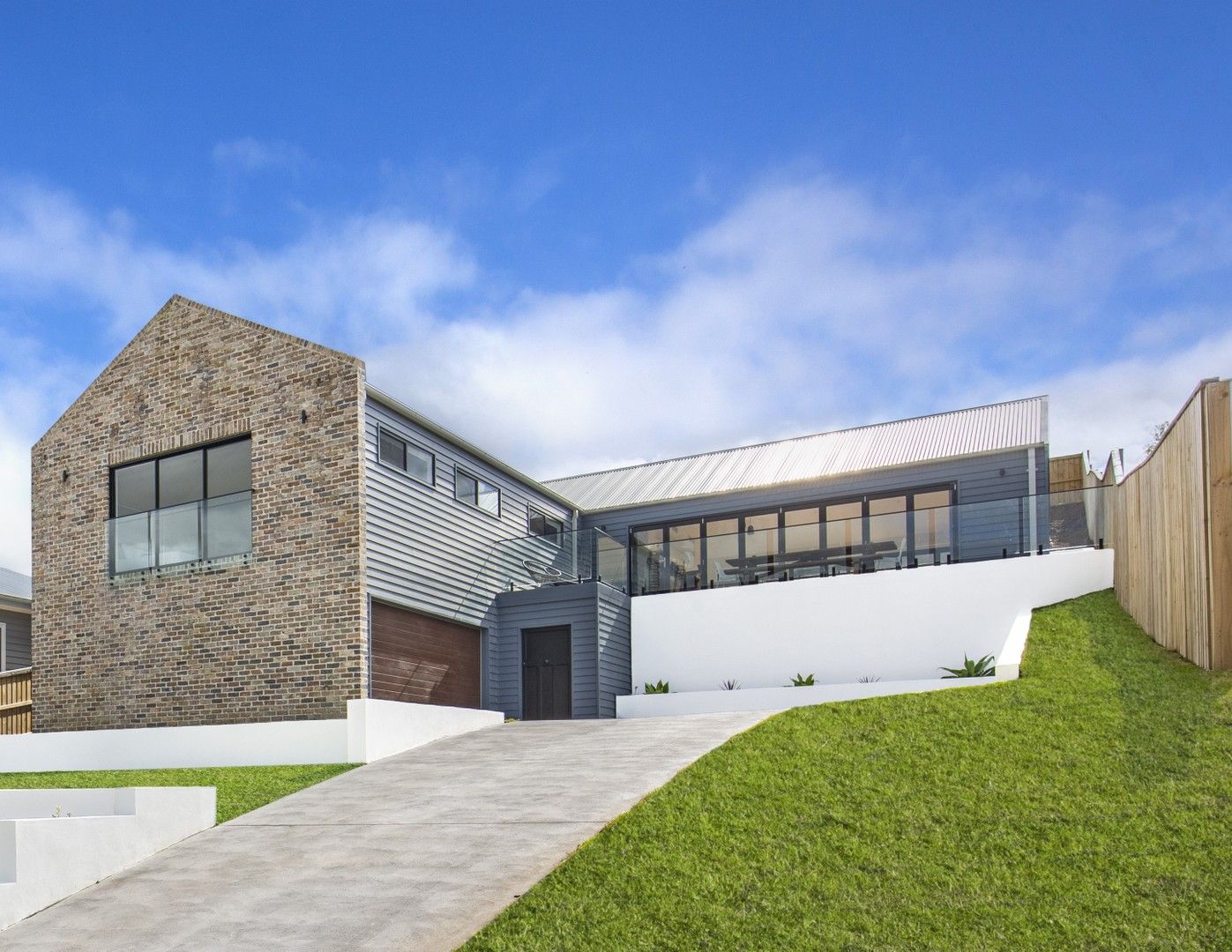 4 bedrooms House in 42 Parker Crescent BERRY NSW, 2535