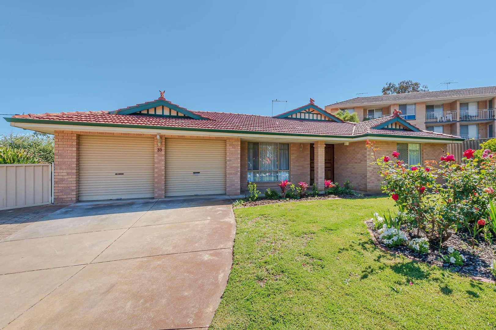 33 Osborne Place, Stirling WA 6021