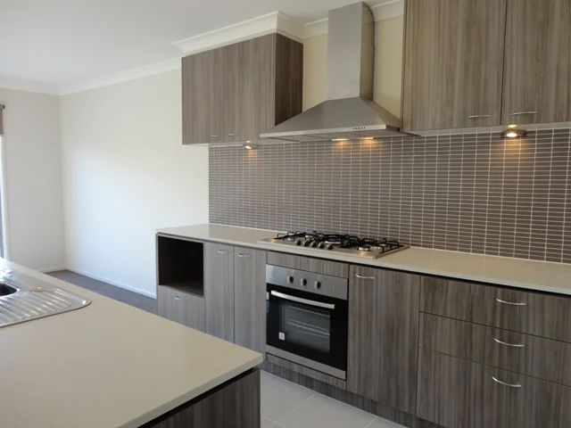 Additional image 2 of 14 Silverbay Avenue, Point Cook VIC 3030