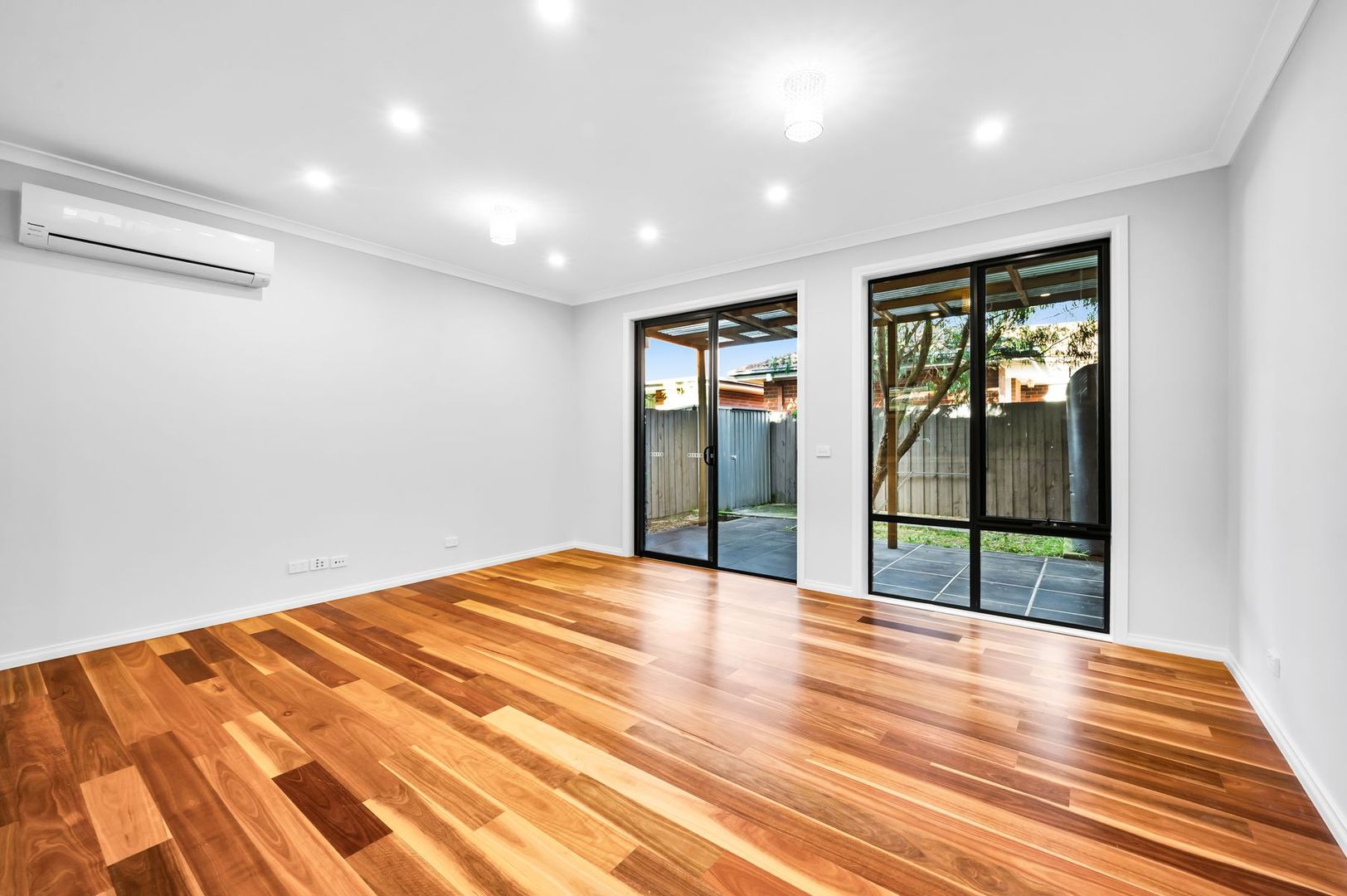 U1/56 Lechte Road, Mount Waverley VIC 3149, Image 2