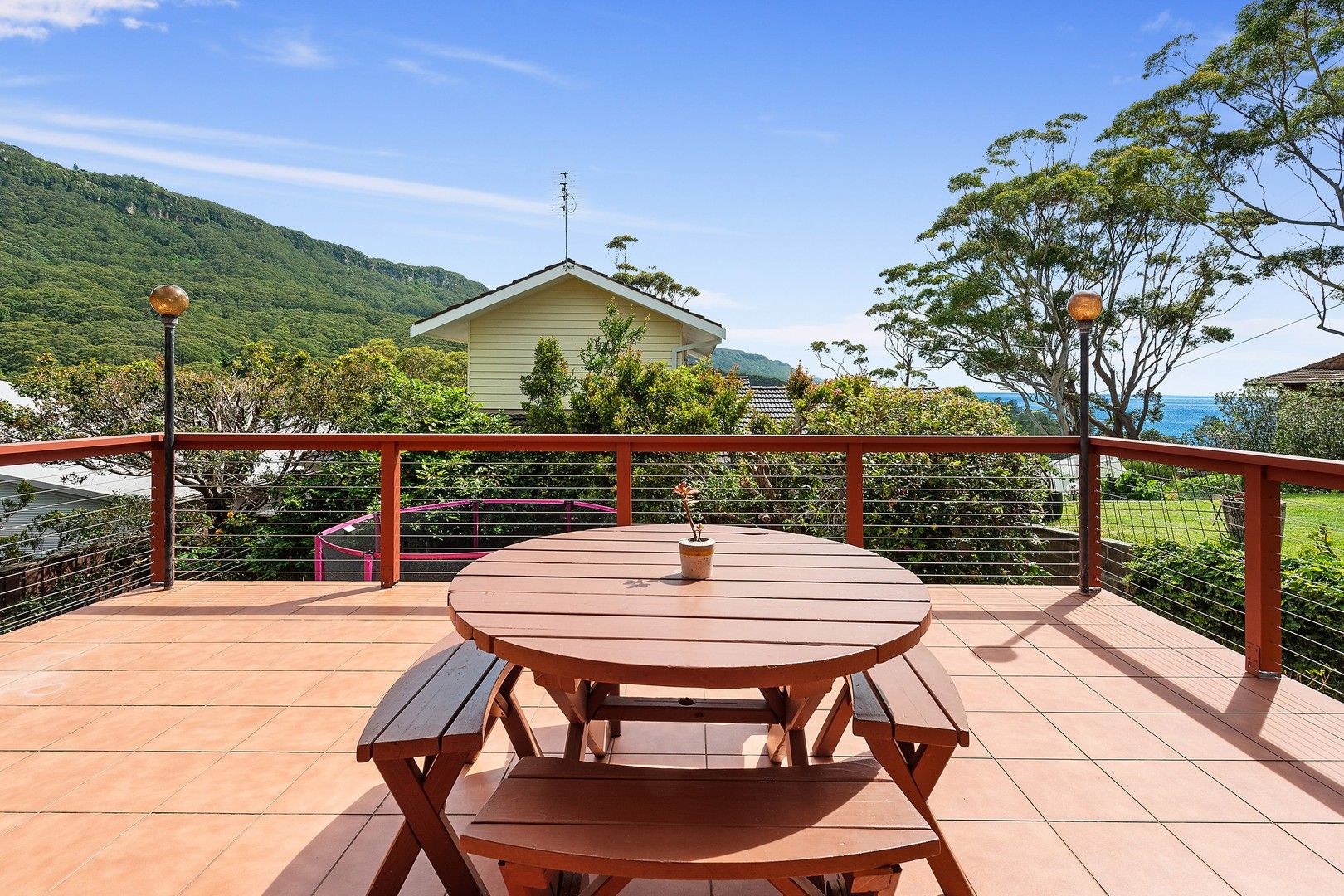 2 Seaview Road, Austinmer NSW 2515, Image 0