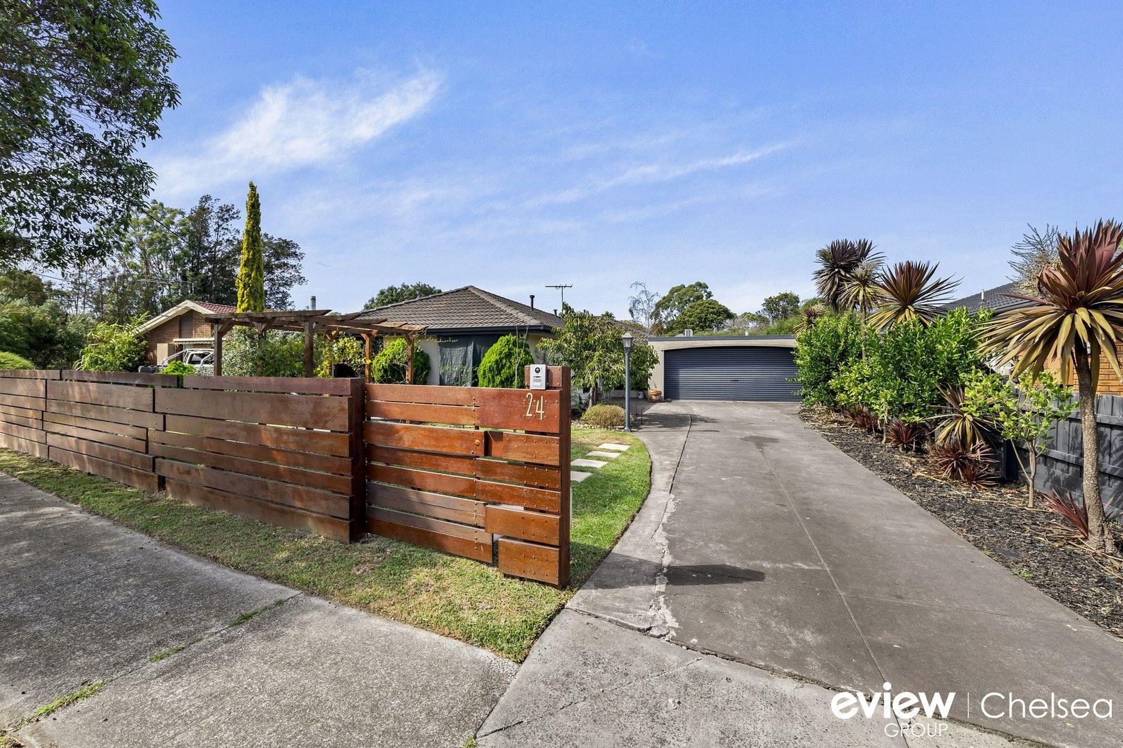 4 bedrooms House in 24 Amaroo Drive CHELSEA HEIGHTS VIC, 3196