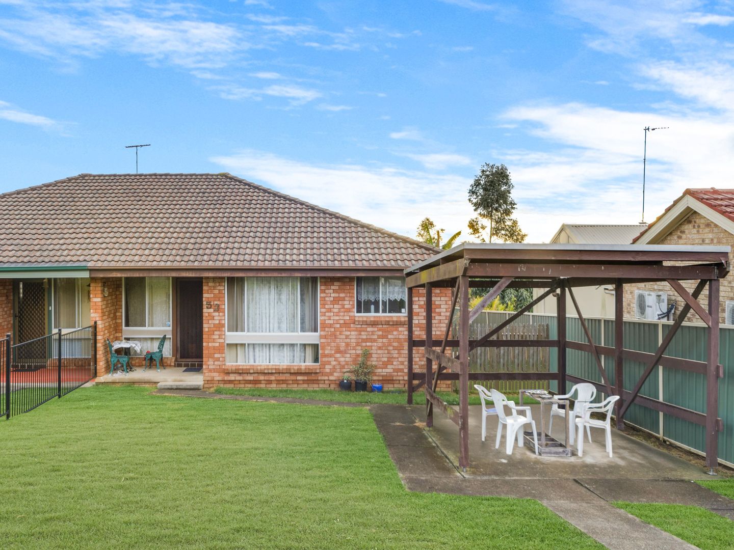 52 Fenton Crescent, Minto NSW 2566