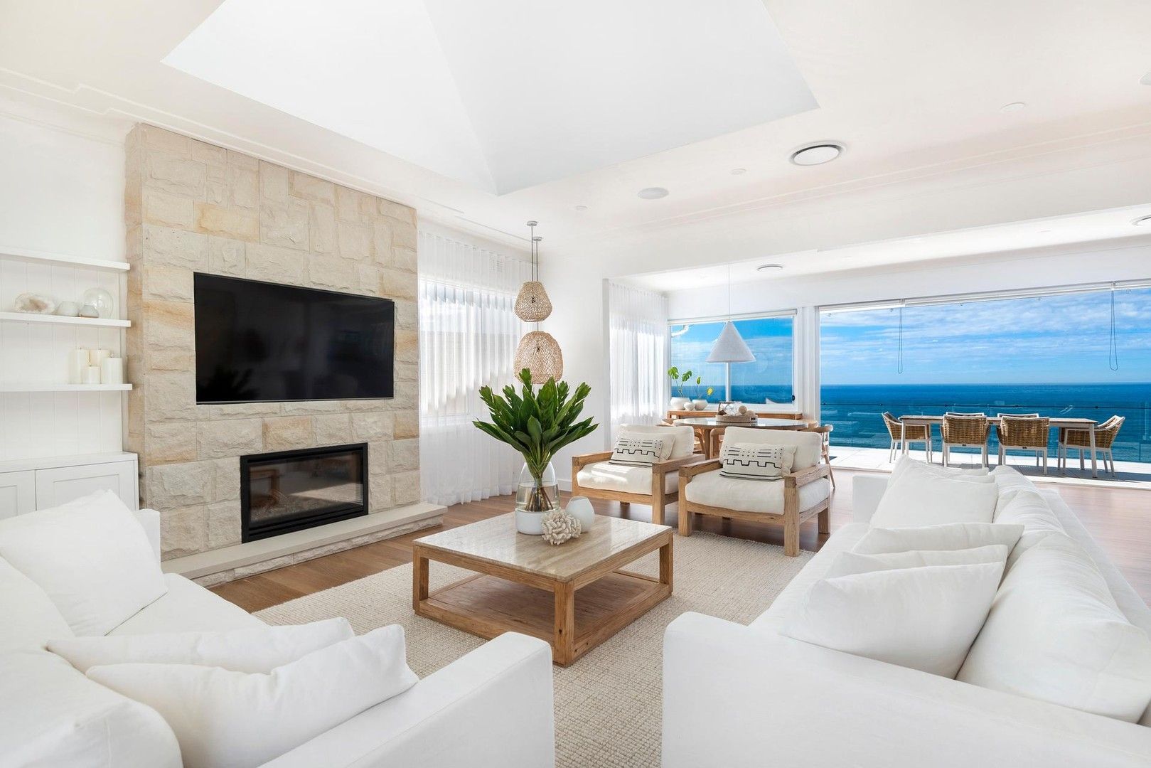 4 bedrooms House in 506 Barrenjoey Road AVALON BEACH NSW, 2107