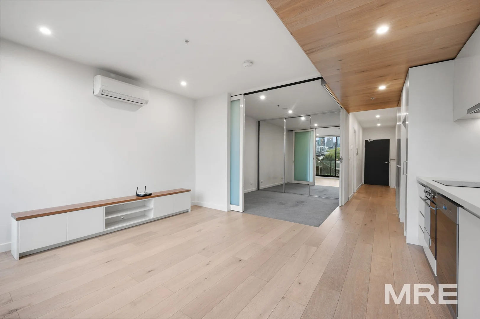 Additional image 3 of 402/41 Dryburgh Street, West Melbourne VIC 3003