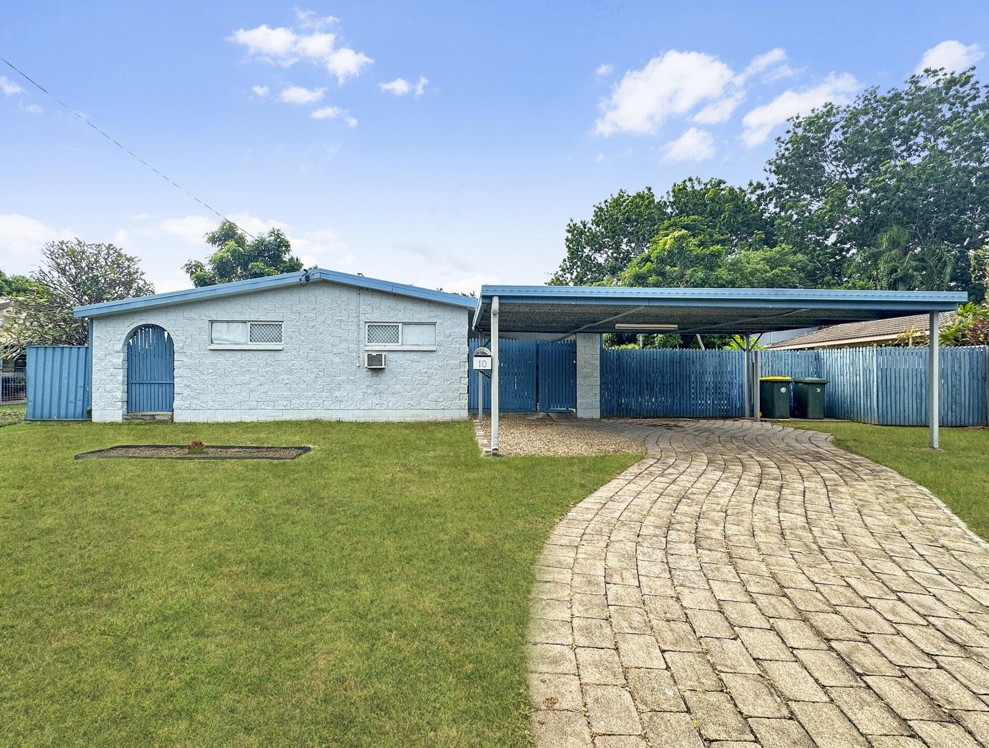 10 Rosella Court Condon QLD 4815 Domain