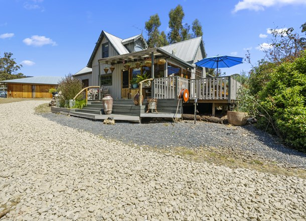 15 Mountain Place, Molesworth TAS 7140