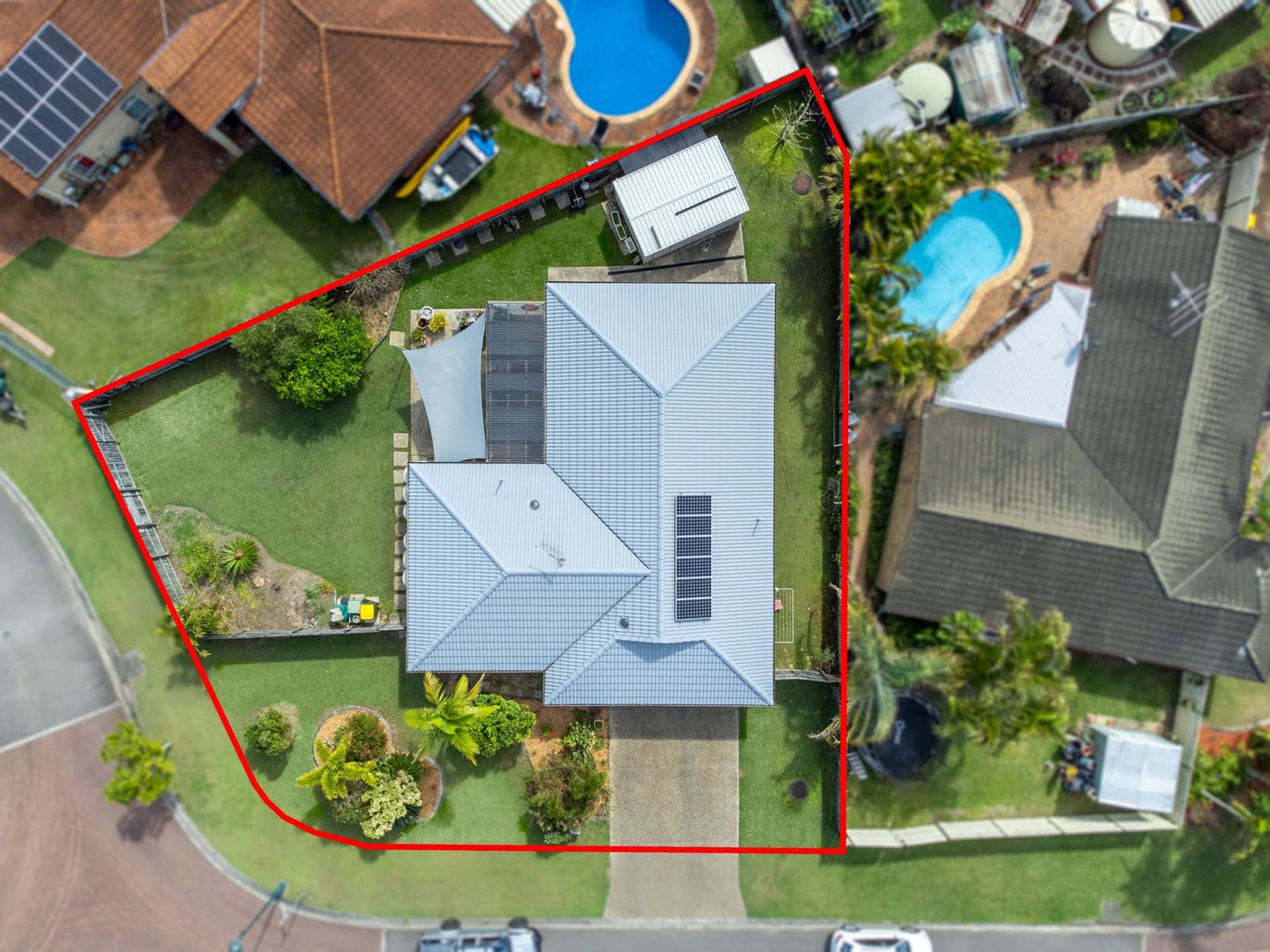 4 Salmon Place, Sandstone Point QLD 4511, Image 1