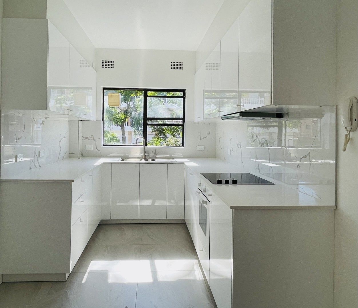 2 bedrooms Apartment / Unit / Flat in 3/8-10 Kitchener Street KOGARAH NSW, 2217