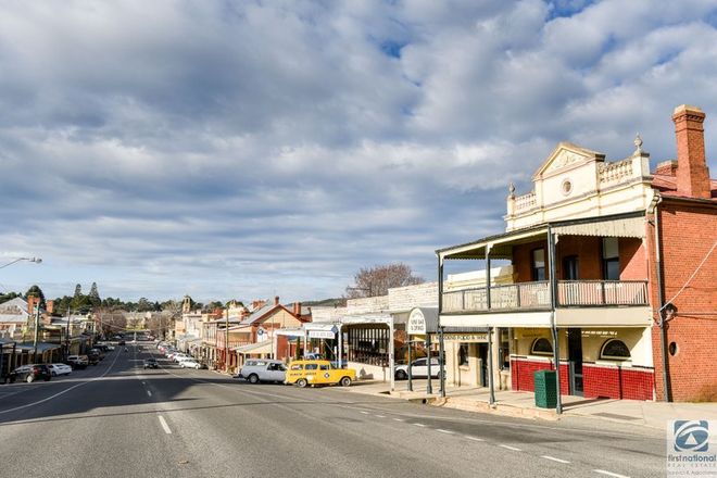 Picture of 2 Barnard Street, BEECHWORTH VIC 3747