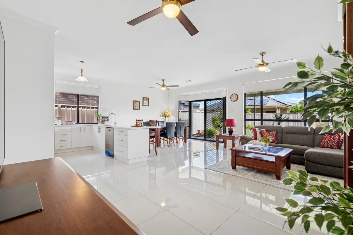 Additional image 4 of 6 South Parade, Seaton SA 5023