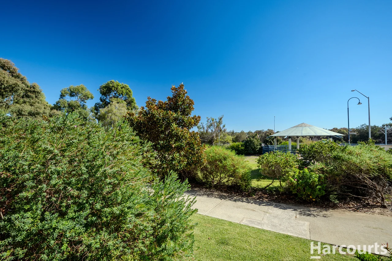 Additional image 41 of 5/10 Roebuck Drive, Salter Point WA 6152