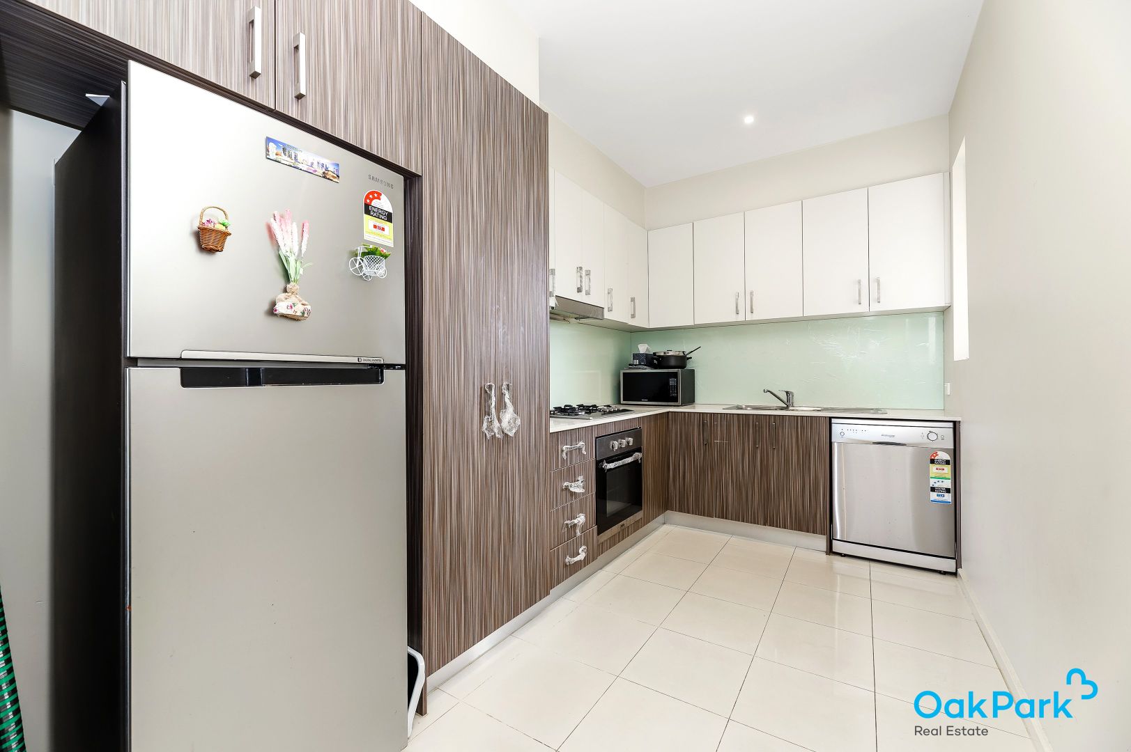 1/198 Waterloo Road, Oak Park VIC 3046, Image 1