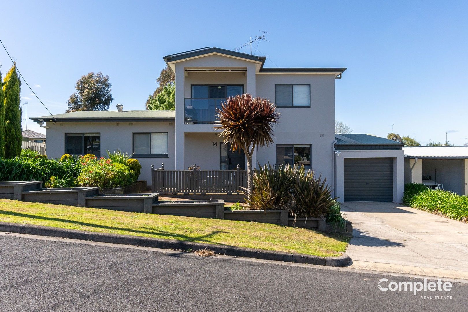 5 bedrooms House in 14 BYRNE STREET MOUNT GAMBIER SA, 5290