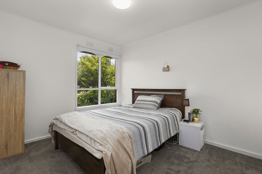 2 bedrooms Apartment / Unit / Flat in 8/38 Grevillia Rd OAK PARK VIC, 3046