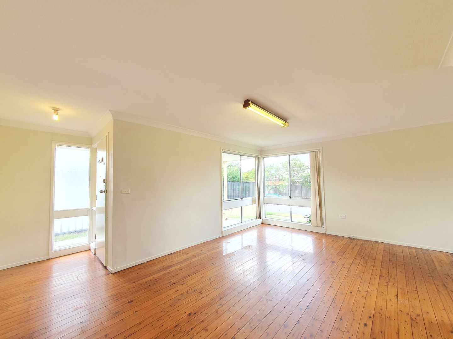 4 Pymble Street, Dharruk NSW 2770 House For Rent Domain