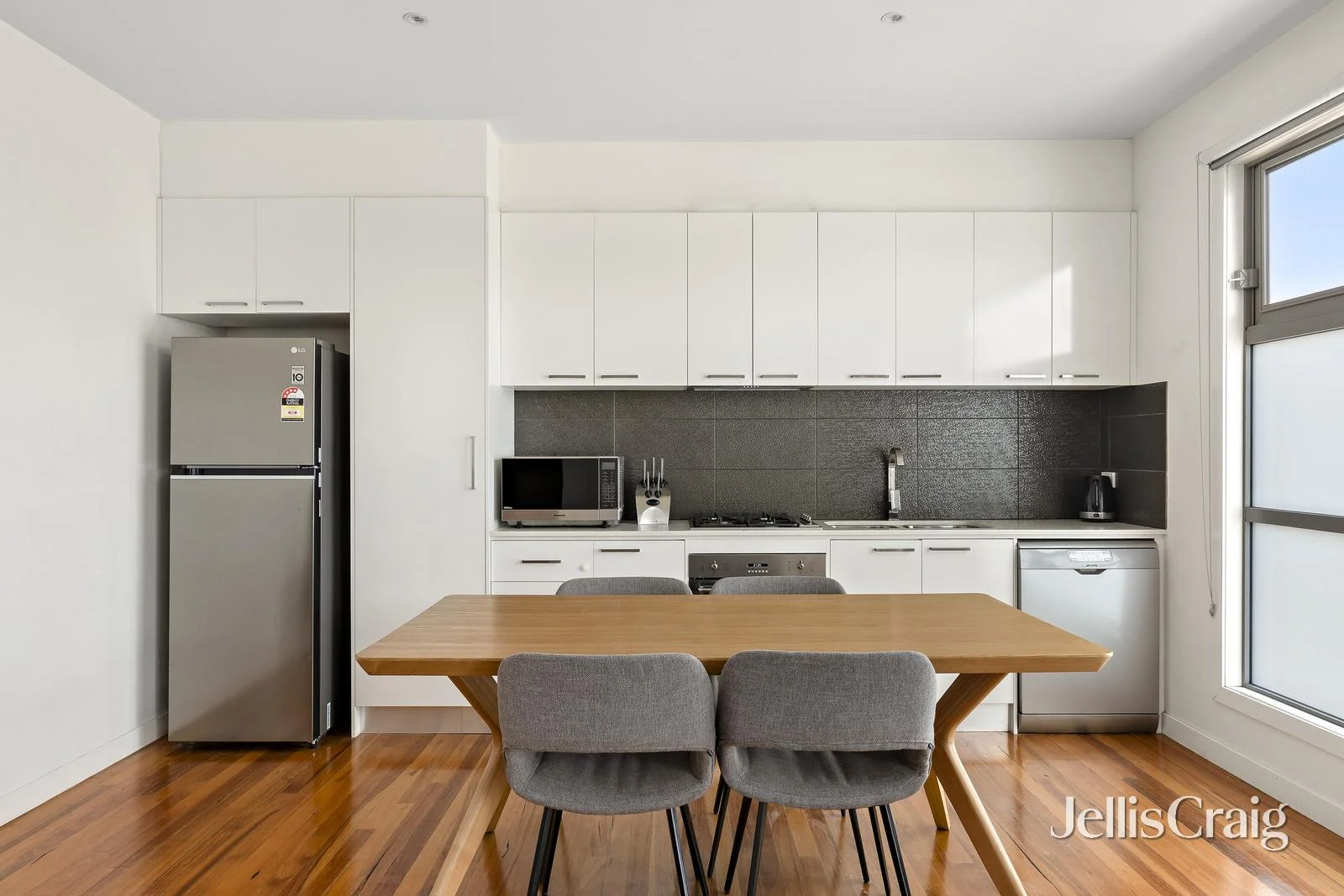 Additional image 3 of 2/14 Sandown Road, Ascot Vale VIC 3032