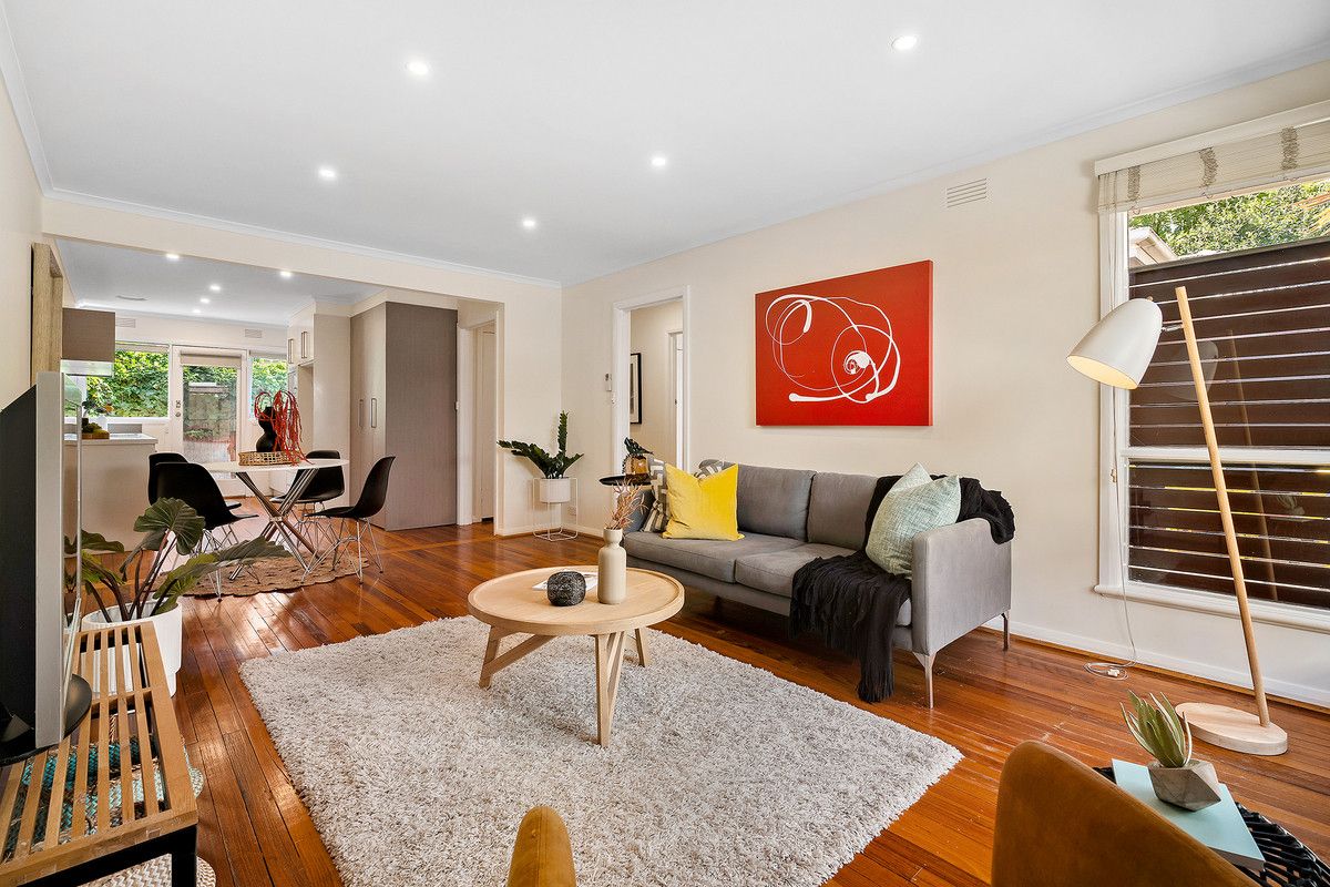 2/11 Northcote Avenue, Balwyn VIC 3103, Image 2