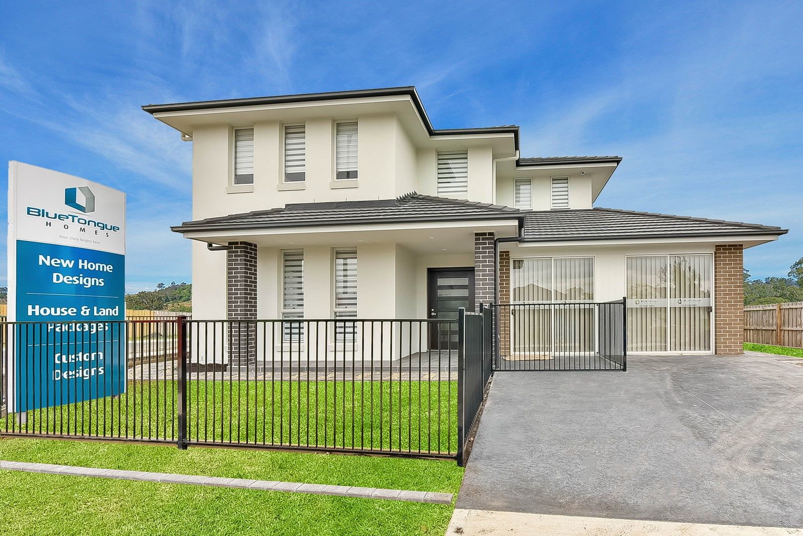 10 Easton Avenue, Spring Farm NSW 2570, Image 1