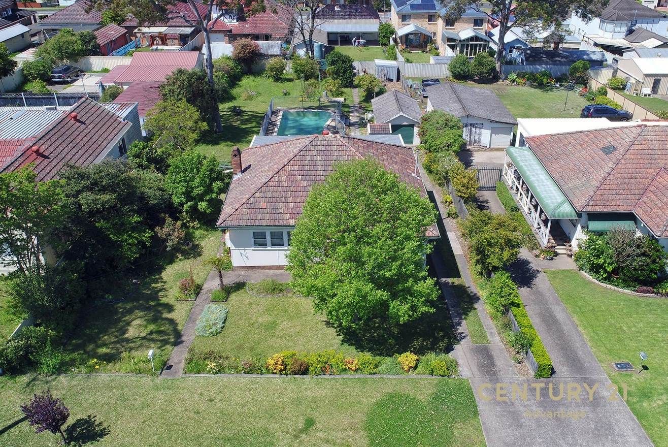 3 bedrooms House in 18 Boronia Street SOUTH WENTWORTHVILLE NSW, 2145