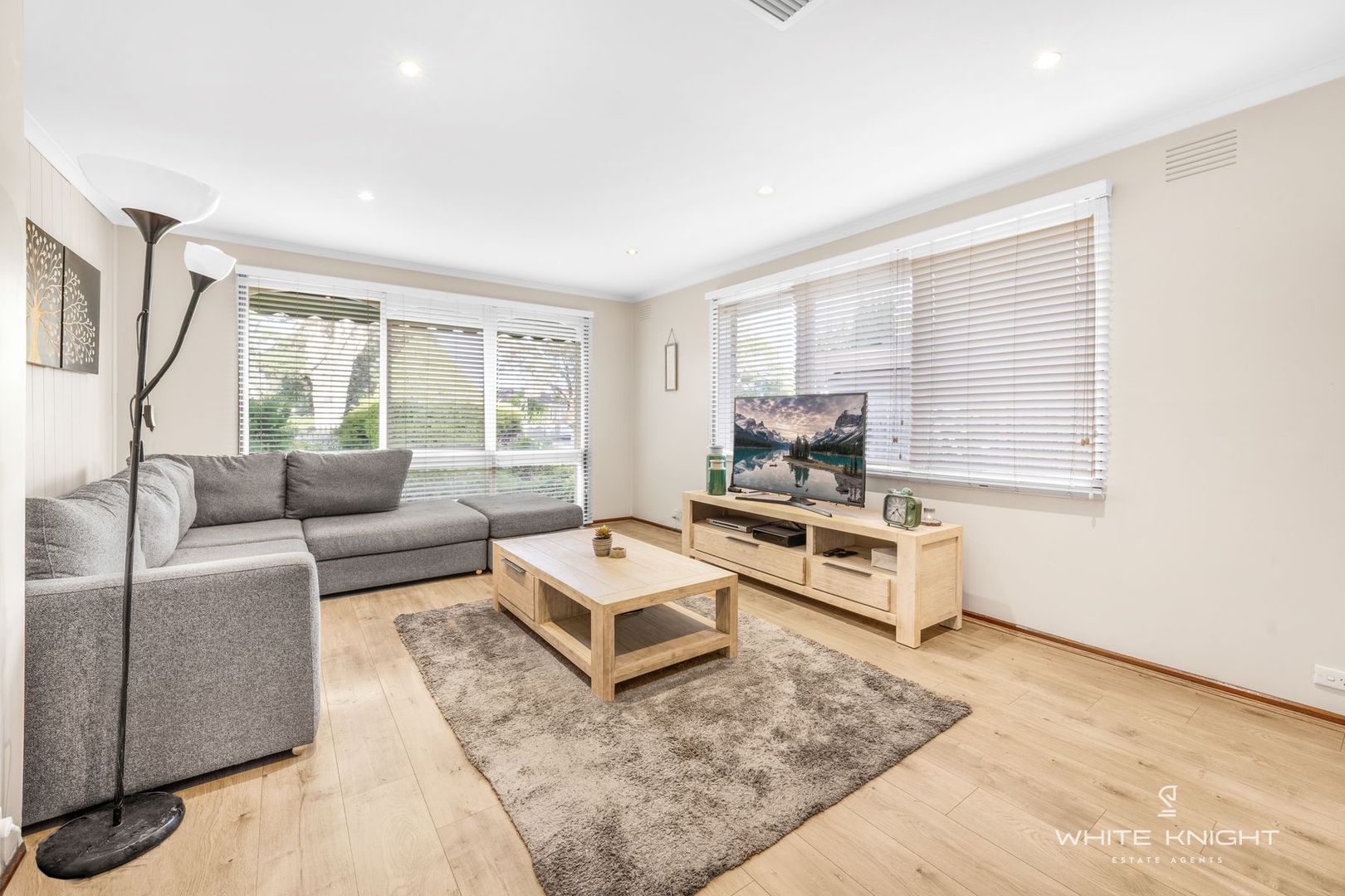 13 Bletchley Place, Kealba VIC 3021, Image 2