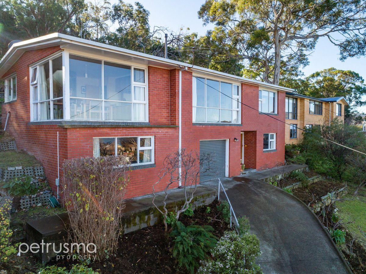 8 Rianna Road, Lindisfarne TAS 7015, Image 0