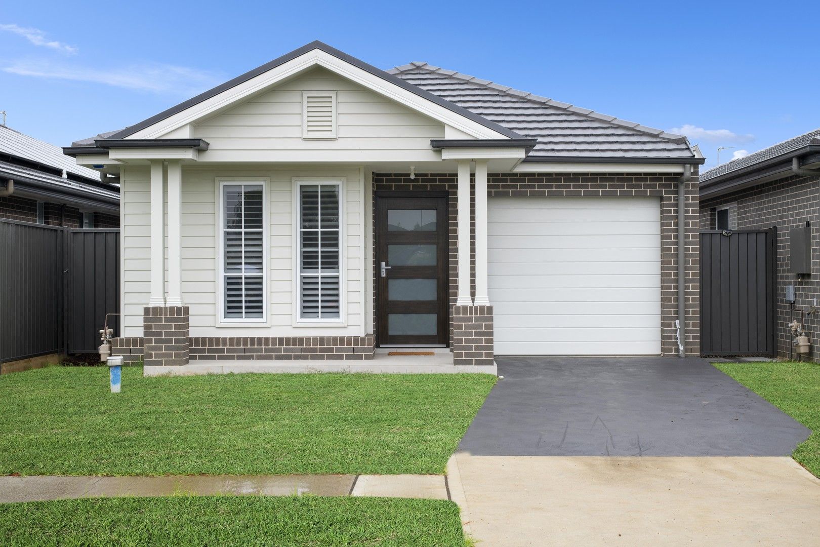 3 bedrooms House in 8 Florentine Parade MARSDEN PARK NSW, 2765