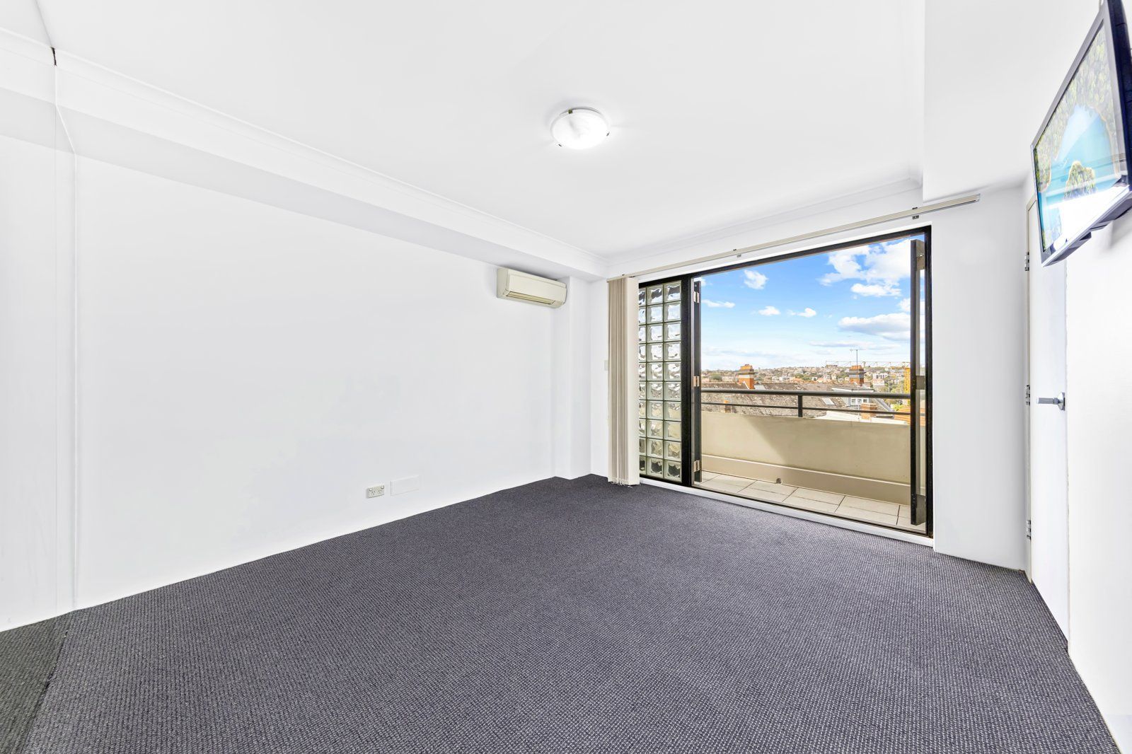 2/40 Humphrey Place, Kirribilli NSW 2061, Image 2