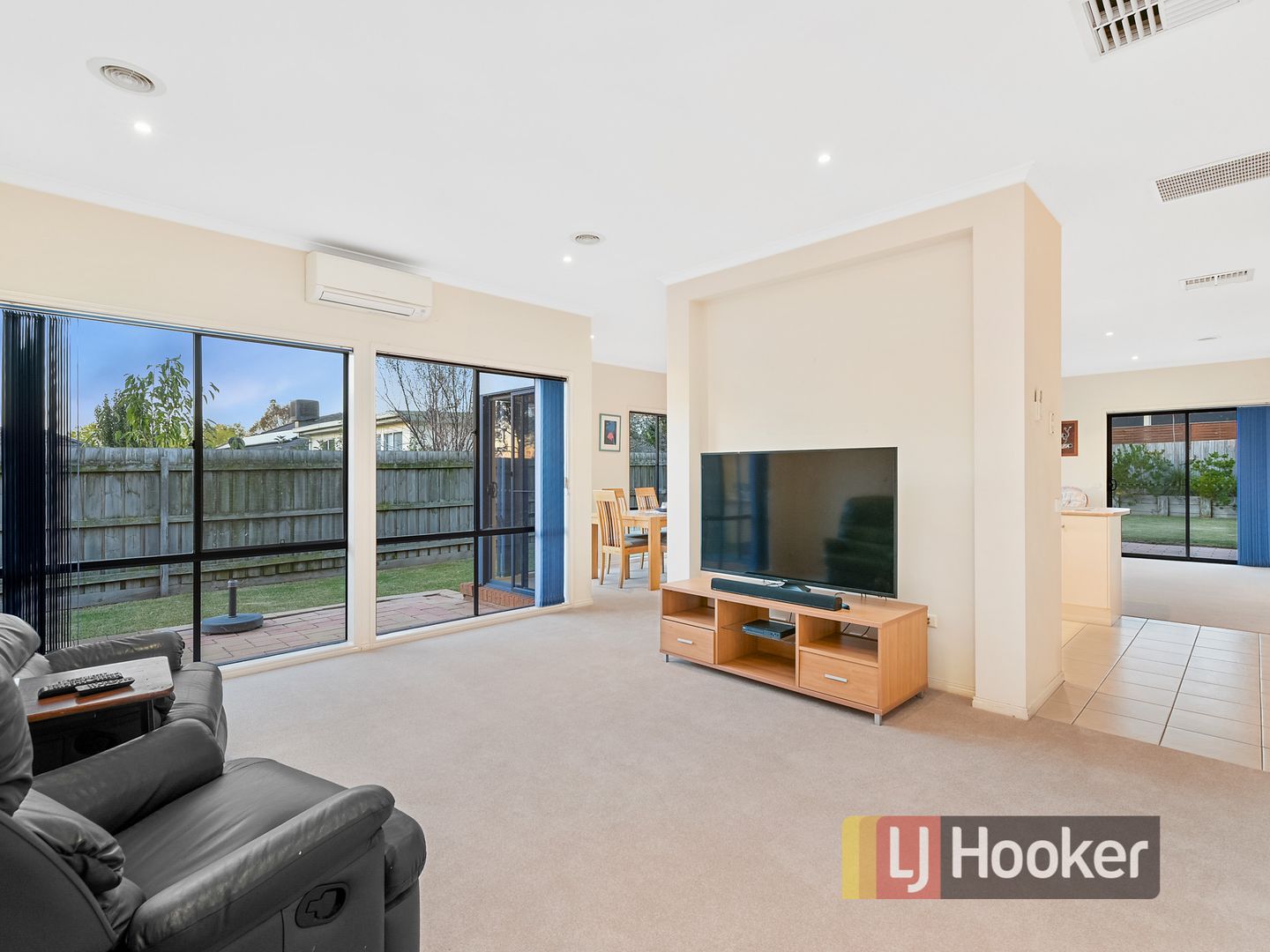 4 Park City Drive, Lynbrook VIC 3975, Image 1