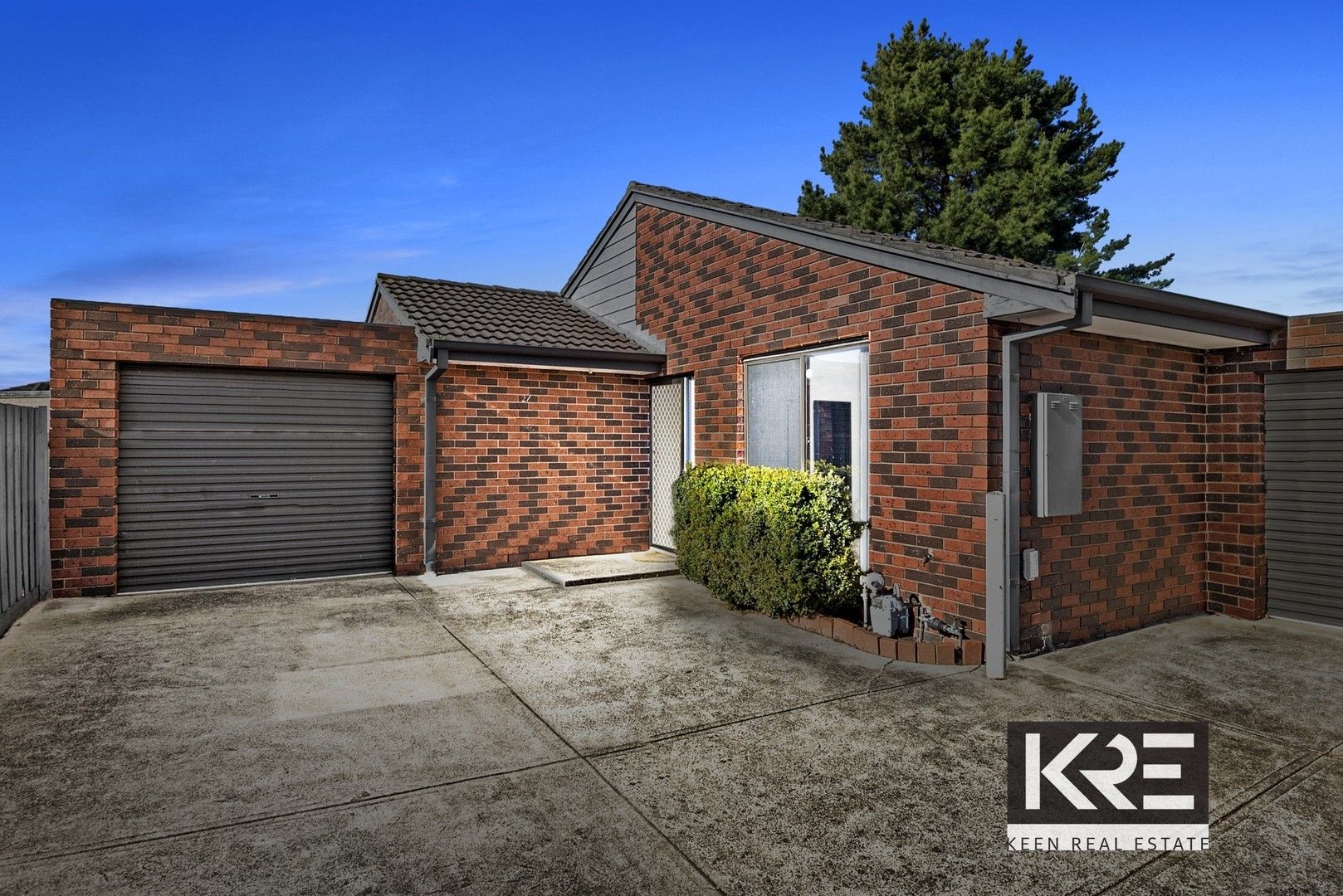 2/27 Simpson Drive, Dandenong North VIC 3175, Image 0