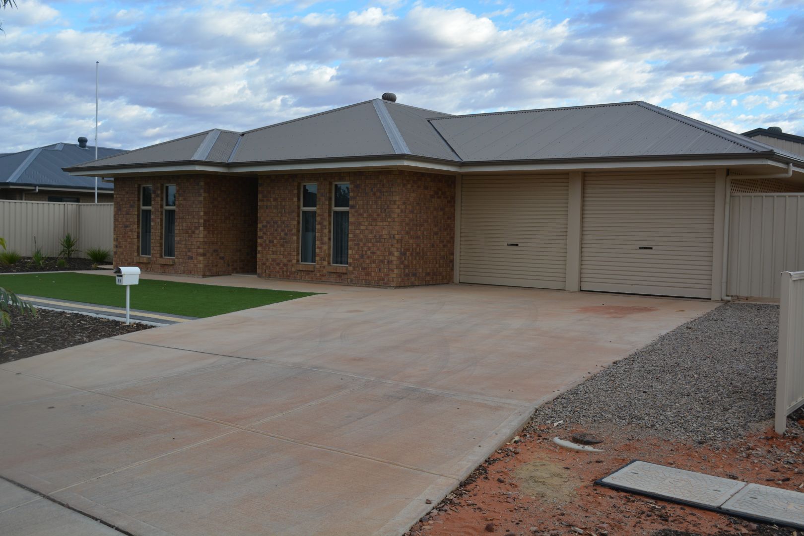 11 Correa Crescent, Roxby Down Property History & Address Research