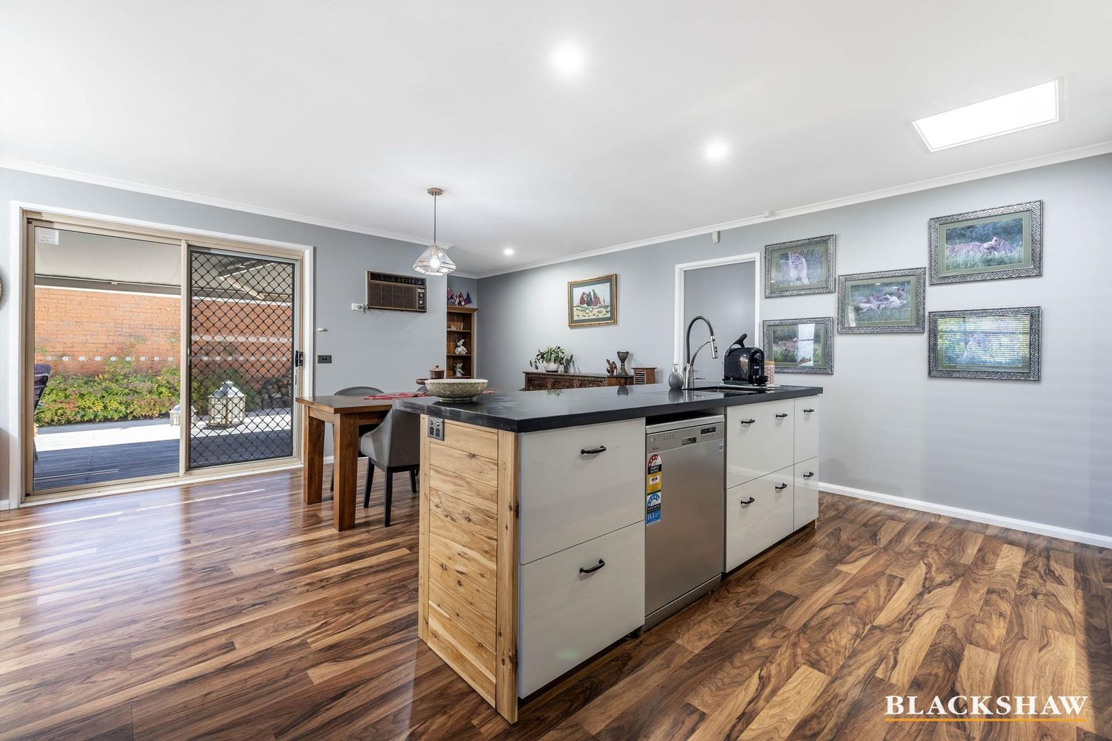 26 Wettenhall Crescent, Calwell ACT 2905, Image 2