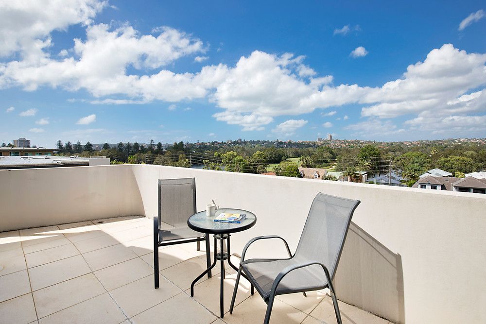 1/157 Queenscliff Road, Queenscliff NSW 2096, Image 0