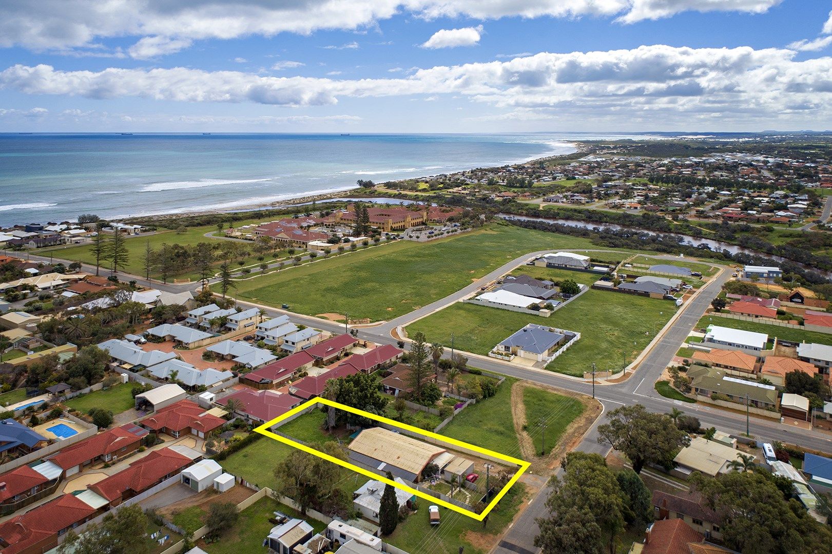 43A & B Charles Street, Bluff Point WA 6530, Image 0