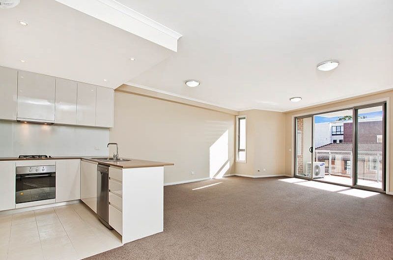1 bedrooms Apartment / Unit / Flat in 8/2 Kensington Street KOGARAH NSW, 2217